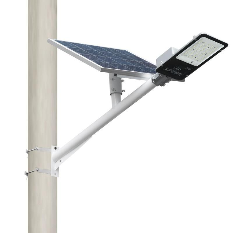 Lampadaire solaire 600 W sur poteau